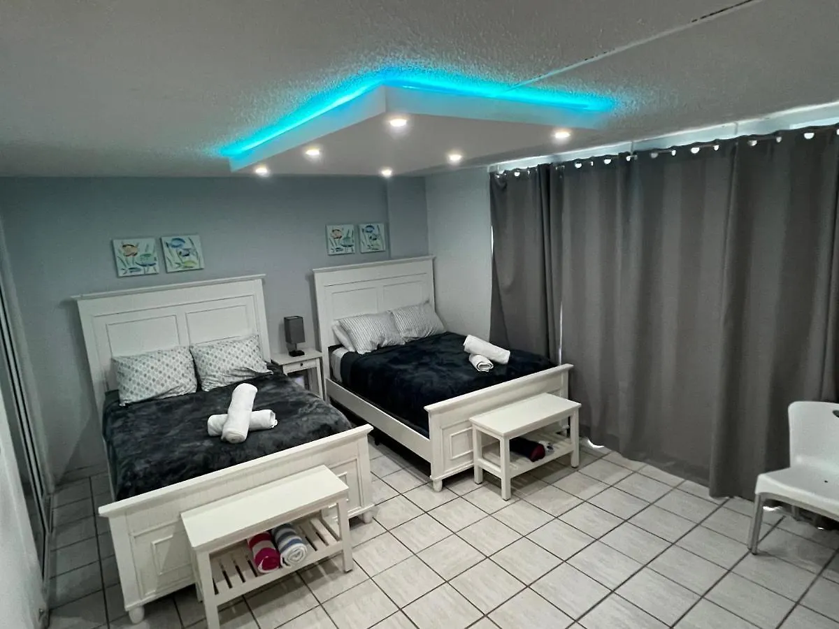Isla Verde Puerto Rico, Two Full Beds San Juan Puerto Rico